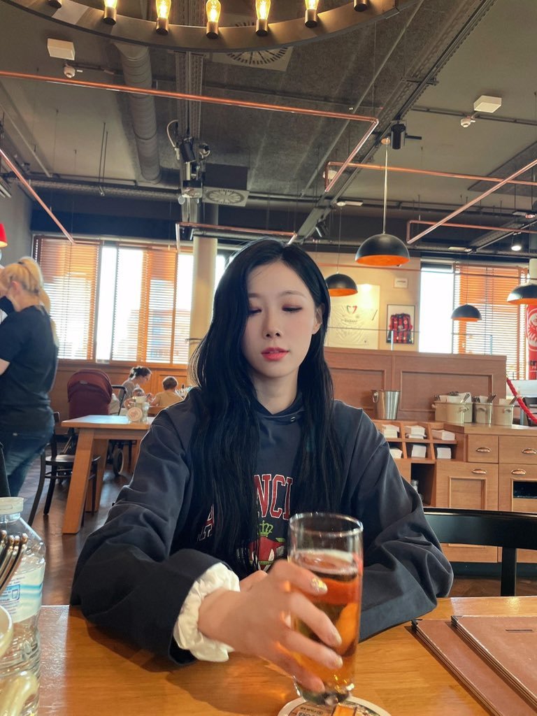 𝐃RΣΔ𝑀ΣRS. ︎✺ tweet media