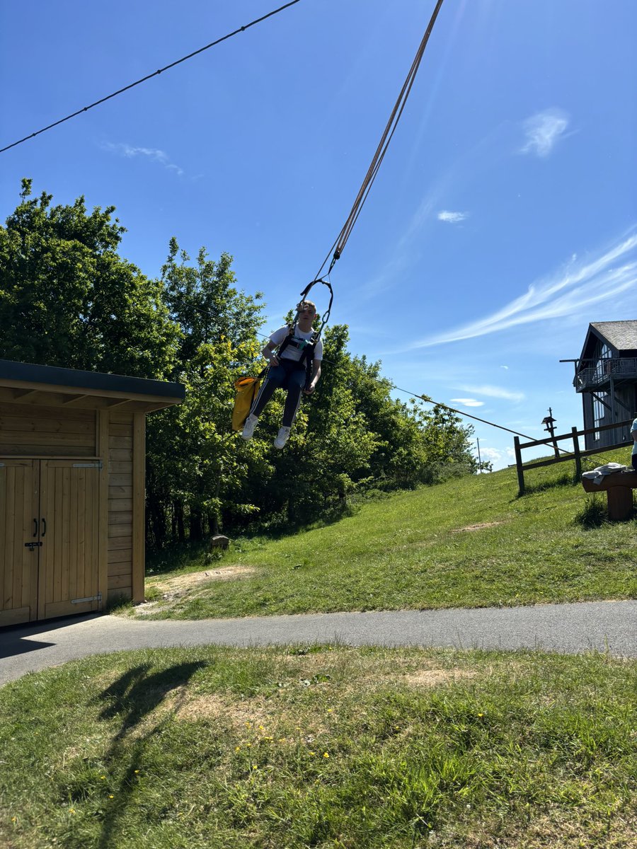 MrMcInnes3's tweet photo. Day 3, Activity 2 with Group 2 at @Kilpatrickscho1 S3 Residential Trip to @BendriggTrust: We had plenty of fun on the zip line! 🌟🌲 #BendriggTrust #ResidentialTrip #ZipLineAdventure https://t.co/SDIAbW0Svm