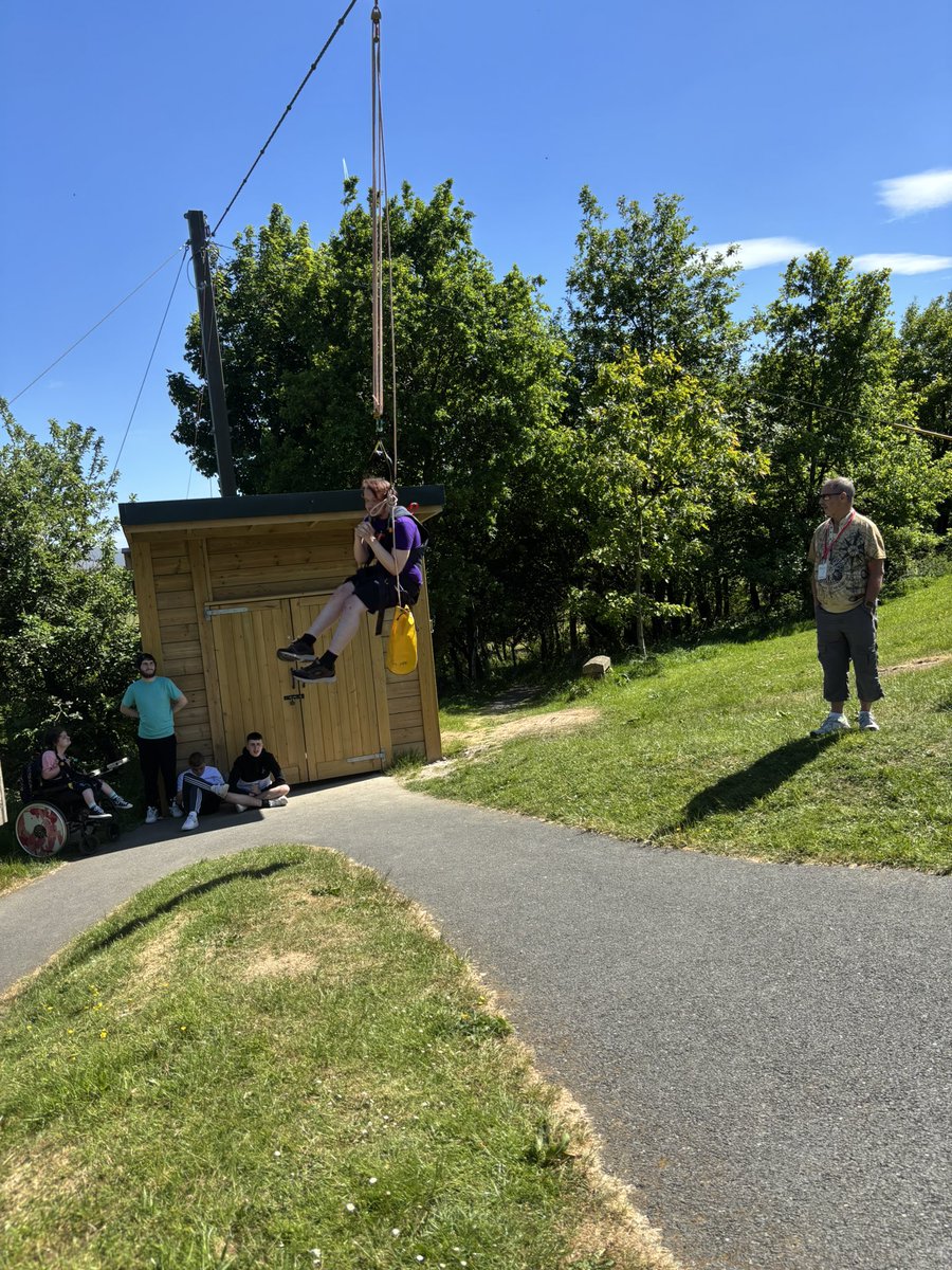 MrMcInnes3's tweet photo. Day 3, Activity 2 with Group 2 at @Kilpatrickscho1 S3 Residential Trip to @BendriggTrust: We had plenty of fun on the zip line! 🌟🌲 #BendriggTrust #ResidentialTrip #ZipLineAdventure https://t.co/SDIAbW0Svm