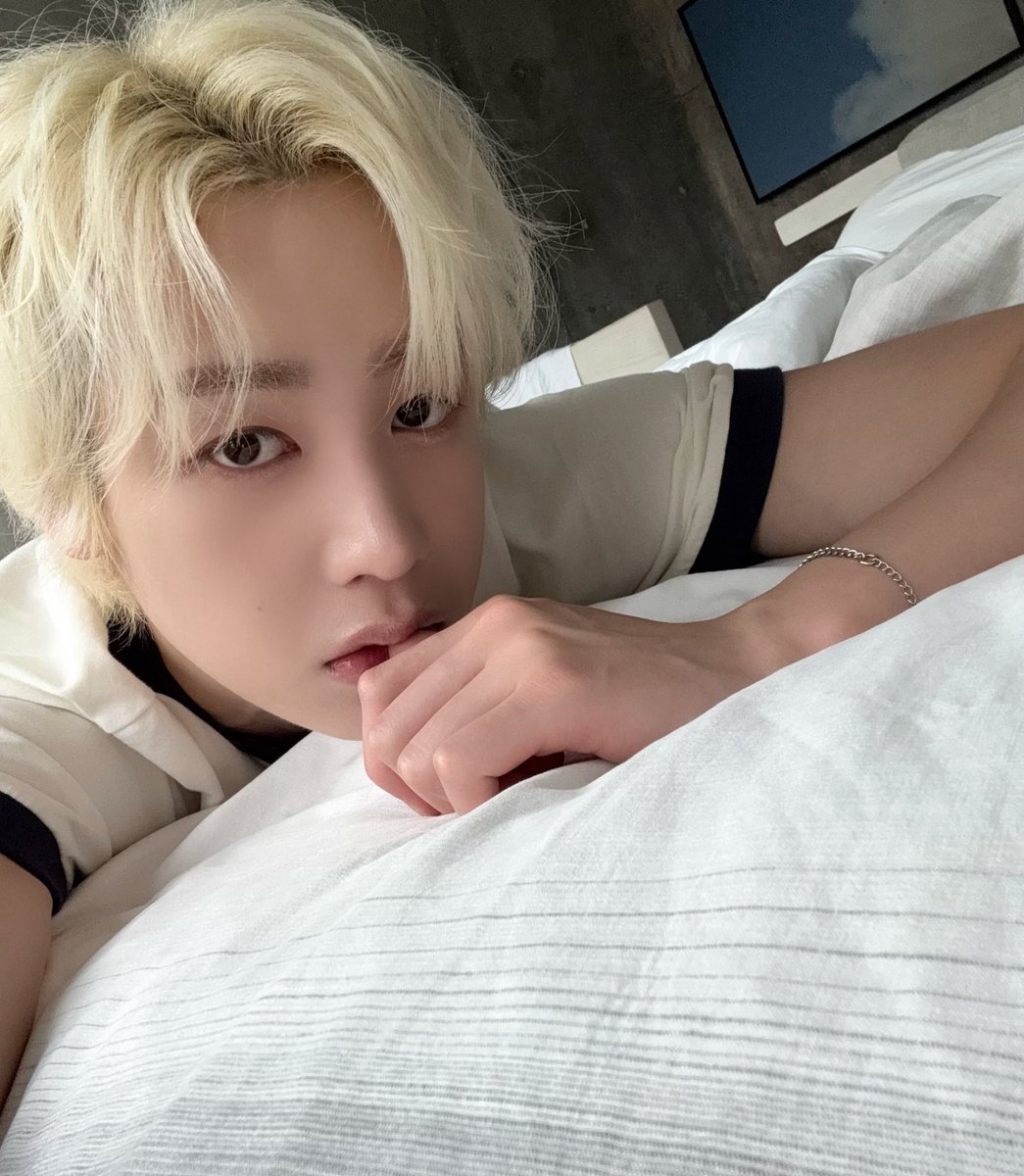 xikers_official's tweet photo. [#헌터] 😐🙂😗
#xikers #싸이커스 https://t.co/xP9oBAhokb