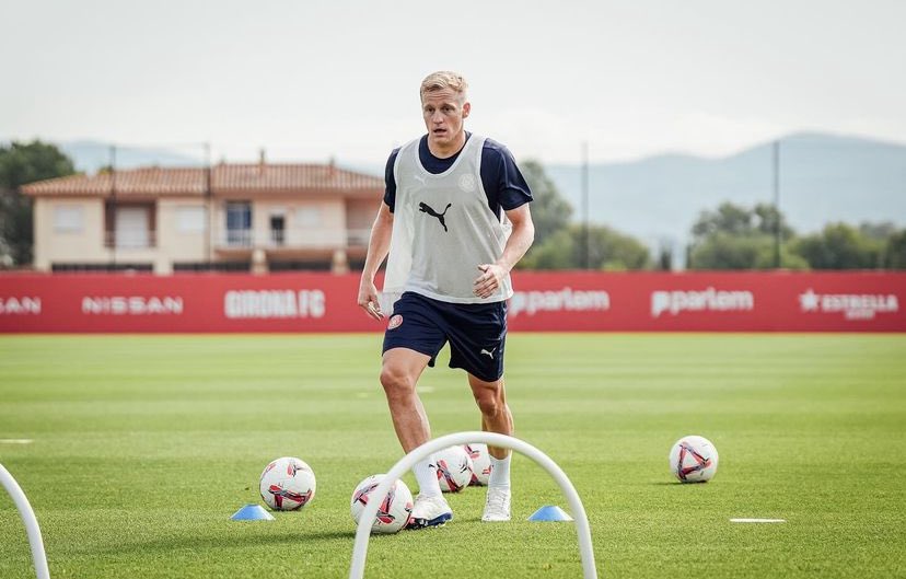 VanDeBeekArmy's tweet photo. 🗣️ | Donny van de Beek:

"I’ve had this Achilles issue for a while and kept playing through it, but it got too much in the end. Sprinting became difficult and I couldn’t play at 100%."

(via @jackkenmare_) https://t.co/6hotkYfsVB