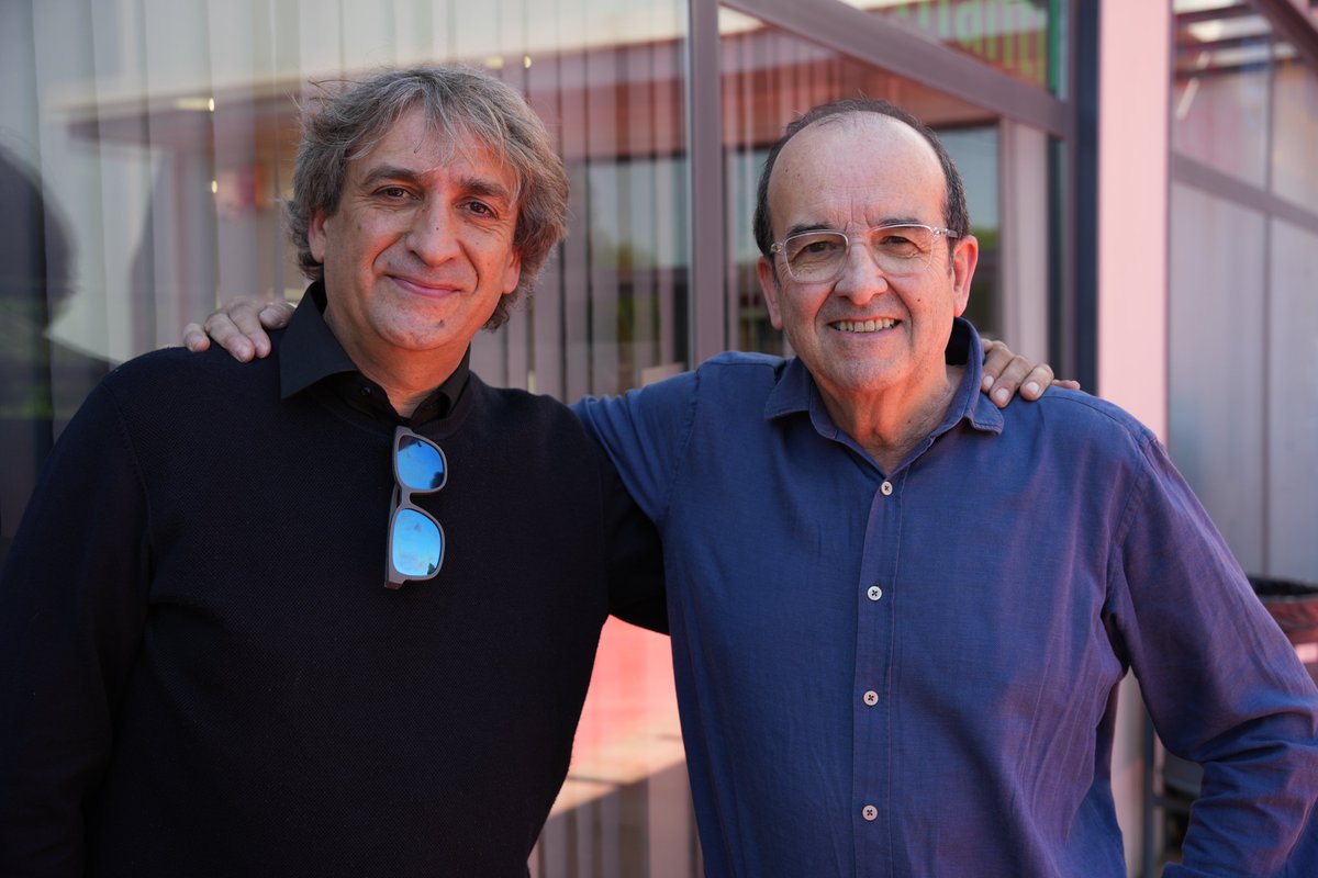 CUP Valldoreix (@cupvalldoreix) on Twitter photo Avui presentem el nou vocal de la CUP a l'EMD de Valldoreix. Àlex Aguilar serà el nou vocal en substitució de Xavier Humet
Volem donar les gràcies al Xavier per tota la feina feta,  i la benvinguda a l'Àlex per seguir els projectes en marxa a Valldoreix!
cupsantcugat.cat/2025/05/21/ale… Avui presentem el nou vocal de la CUP a l'EMD de Valldoreix. Àlex Aguilar serà el nou vocal en substitució de Xavier Humet
Volem donar les gràcies al Xavier per tota la feina feta,  i la benvinguda a l'Àlex per seguir els projectes en marxa a Valldoreix!
cupsantcugat.cat/2025/05/21/ale…