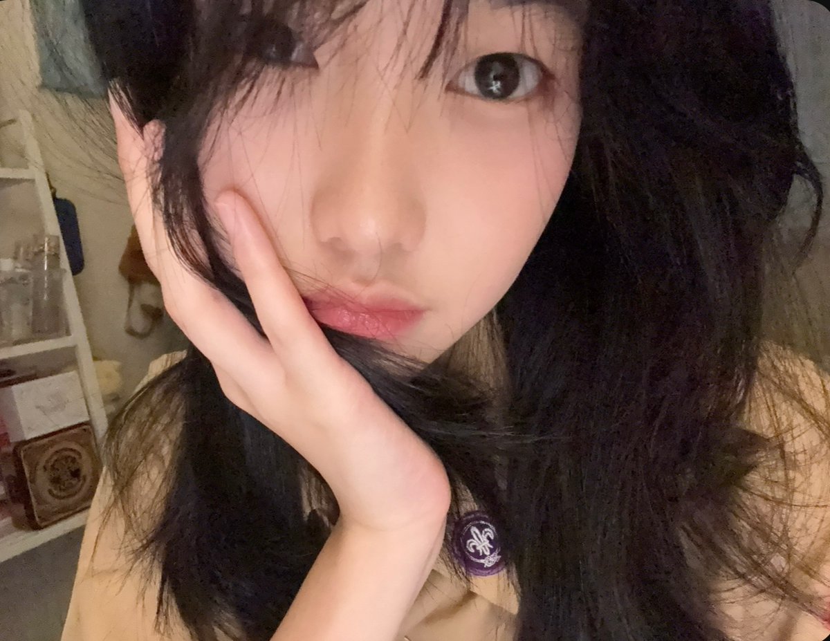 M_OlineJKT48's tweet photo. Last #RabOline ❣️(di pm banyak yaw) https://t.co/ZyGUDydE3f