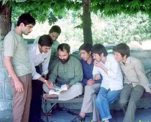 #روز_فرهنگ_هزاره، نه فقط یک یادبود، بلکه یک عهد است: که بمانیم، که بسازیم، که بخوانیم، و جهان را با زیبایی فرهنگ‌مان آشنا کنیم.
نوزده ماه مه روز فرهنگ #هزاره،مبارک باد!