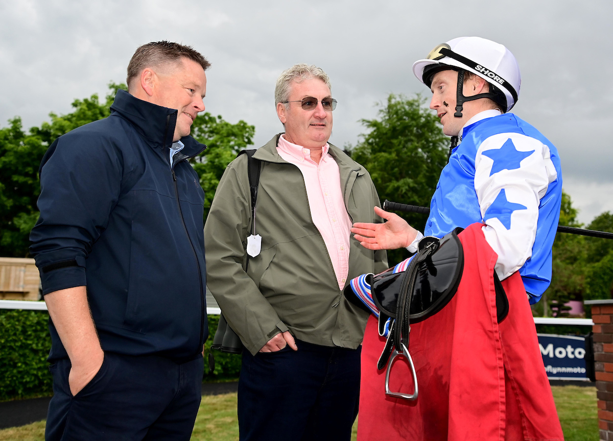 Connolly's RED MILLS (@redmillshorse) on Twitter photo Paddy Twomey's horses are in scintillating form at the minute and he bagged a first treble of his training career at <a href="/corkracecourse/">Cork Racecourse</a> yesterday evening ๐
Rogue Legend, No Alibi and Royal Entry were all partnered by Billy Lee on an evening to remember for the Tipperary based Paddy Twomey's horses are in scintillating form at the minute and he bagged a first treble of his training career at <a href="/corkracecourse/">Cork Racecourse</a> yesterday evening ๐
Rogue Legend, No Alibi and Royal Entry were all partnered by Billy Lee on an evening to remember for the Tipperary based