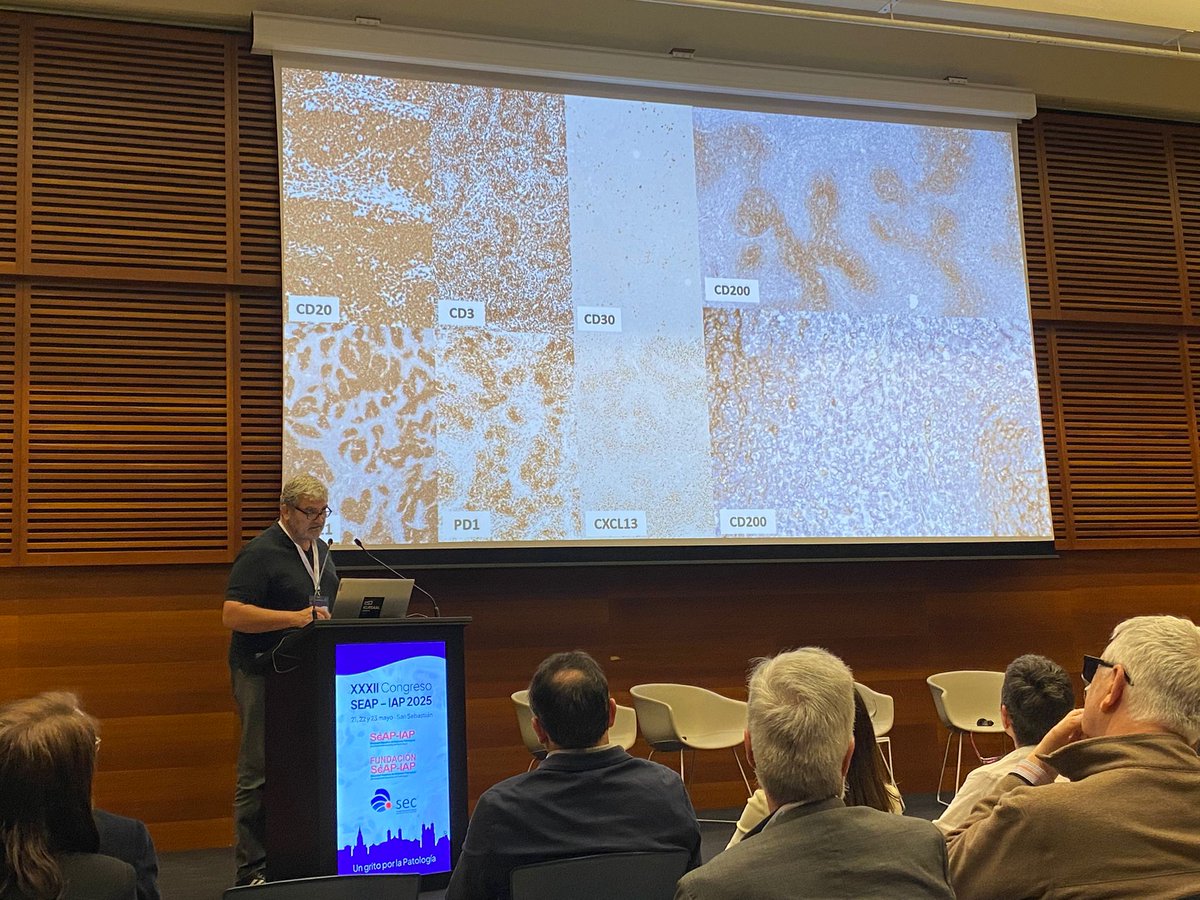 hospitaldelmar's tweet photo. El Servei @hmarpath al congrés de @SEAP_IAP
Ponència de la Dra. @mariglesiascoma sobre patologia digestiva, del Dr. Luis Alberto Colomo sobre #limfomes, de la Dra. @LComermaMD i de la Dra. Mònica González en patologia de mama
#SEAP2025SS #AnatomiaPatològica @DibiXarxa https://t.co/FUlLfDztYd