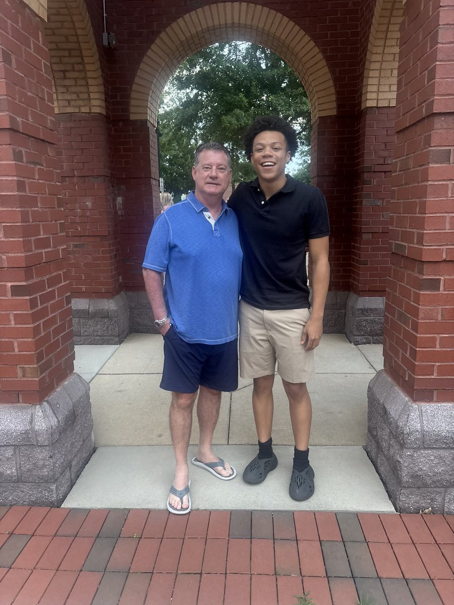 Saw the best to ever do it yesterday at my senior dinner! Thanks Mr Callaway for all the time and effort you put in to the Carolina Riptide organization behind the scenes.

<a href="/carolinariptide/">Carolina Riptide 🌊</a> <a href="/Chris_Callaway1/">Chris Callaway</a>
