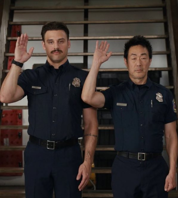 raise your hand if you’re in love with a Buckley