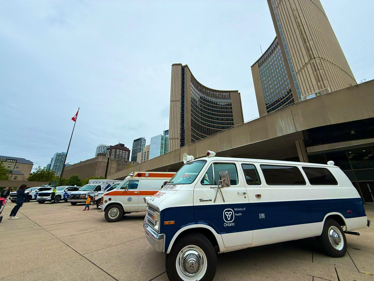 Pretty cool lineup of paramedic vehicles through the years outside City Hall today for Paramedic Services Week. 

#PSWeek2025