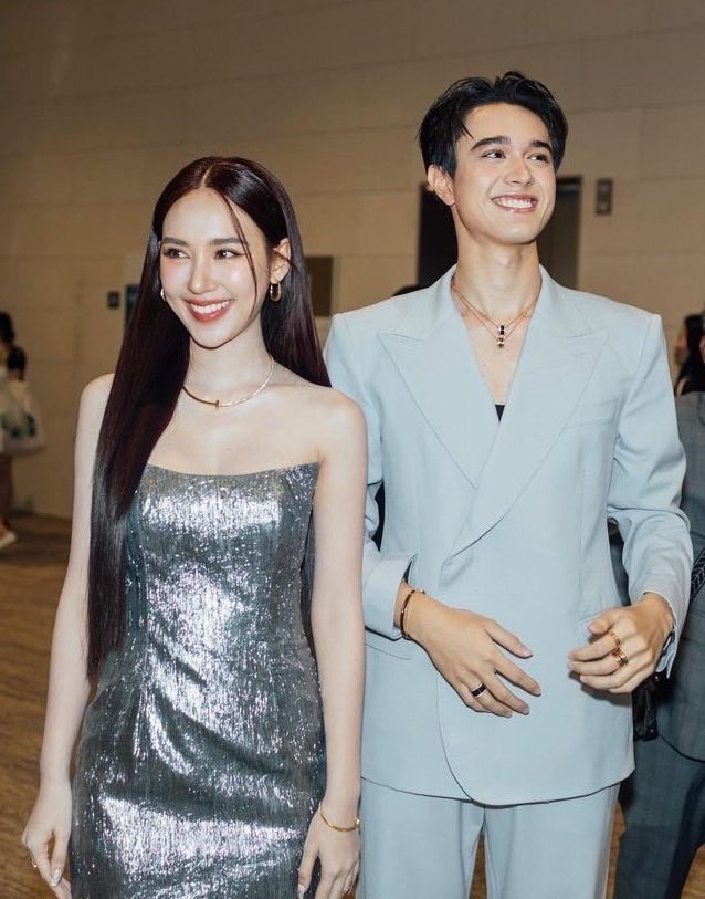 mini_giant_kyum's tweet photo. ลุคไหนก็ได้ กล้วยมันรักหมด

#nineentertainawards2025 
#ปณิดา
#ญดานริลญา 
#ไมกี้ปณิธาน https://t.co/R0tDCZWBDS