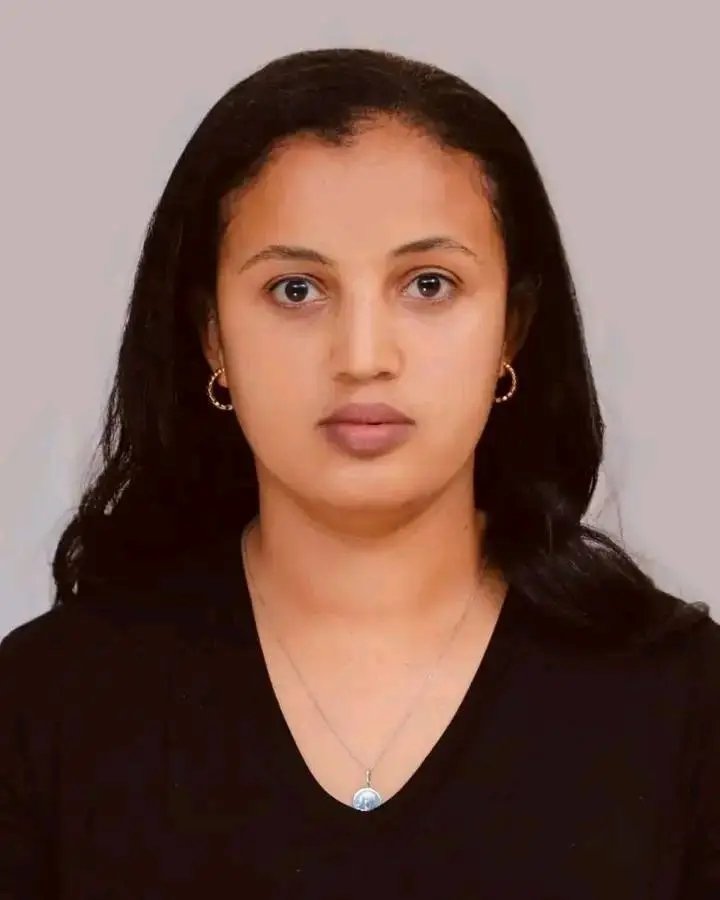 Belay_Ma's tweet photo. Dr. Mahlet Guesh, a pathologist, has been detained for speaking out &amp; peacefully participate in health professionals strike for fair pay. 
She appeared before court with eight others today. Police accused them of lifes lost due to their absence from work.
#Ethiopia https://t.co/LhzTOTlo6T