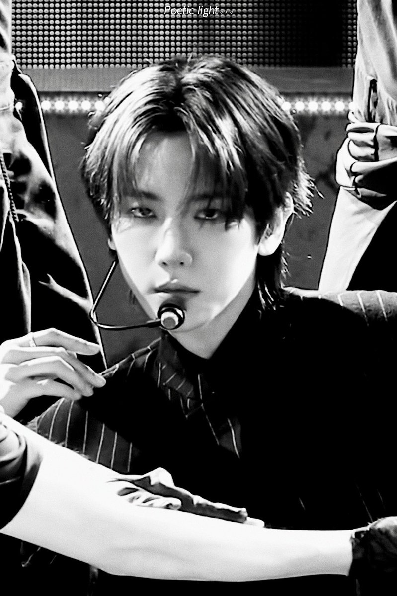 달이 tweet media