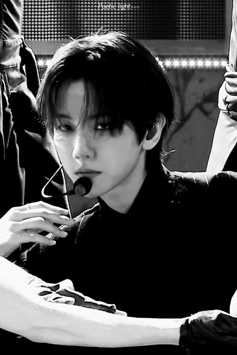 달이 tweet media