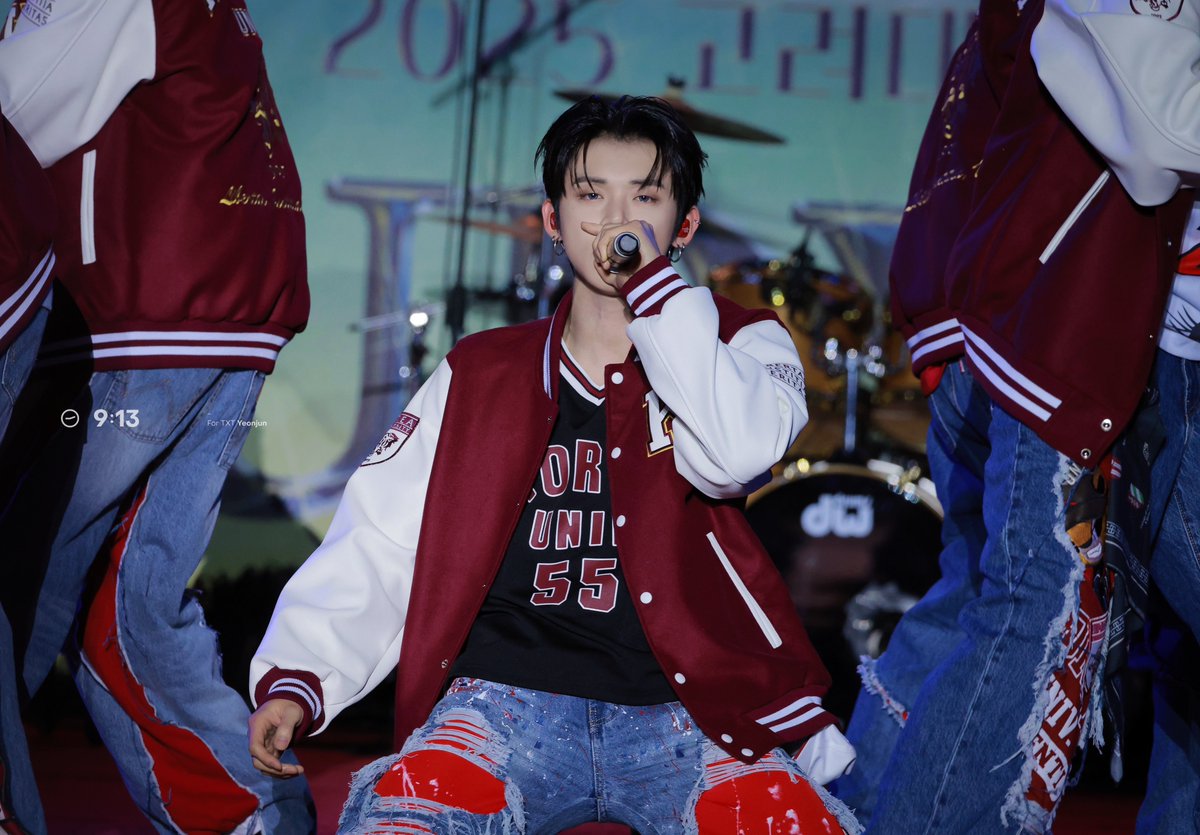 39111yj's tweet photo. RT @TIME_yj: 250521

#연준 #YEONJUN
#TOMORROW_X_TOGETHER https://t.co/g5Qm7Y6mAo
