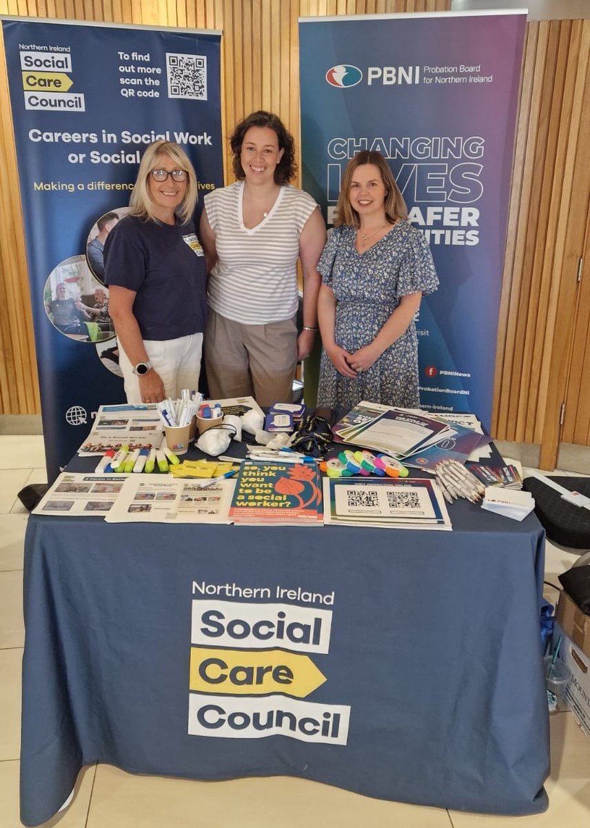 We're at the <a href="/NISCACareers/">NISCA</a> Spring conference today, supported by colleagues from <a href="/PBNINews/">Probation Board for Northern Ireland</a> and @southernHSCT, discussing #SocialWork careers. Come and say hi!

#ChooseSocialWork #Yes2SocialWork