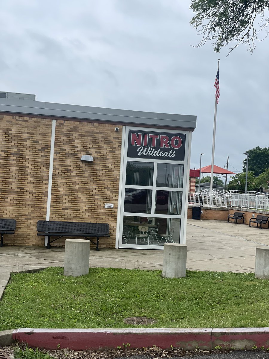 DeAirus Whitney (@coach_dwhitney) on Twitter photo Great time visiting with <a href="/RecruitNitroHS/">Nitro Wildcats Football</a> this morning! Excited to see how they compete this season.
#ALLIN Great time visiting with <a href="/RecruitNitroHS/">Nitro Wildcats Football</a> this morning! Excited to see how they compete this season.
#ALLIN