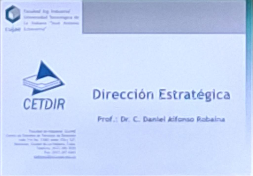 margaritaCuest7's tweet photo. Desarrolla el #CETDIR talleres de Gestión Empresarial como preparación para cuadros y especialistas de diferentes sectores. @ETECSA_Cuba con amplia representación y @etecsa_dvpe presente en todos los talleres. Preparación del capital humano fundamental para mejores resultados. https://t.co/Db3qjYBEtp