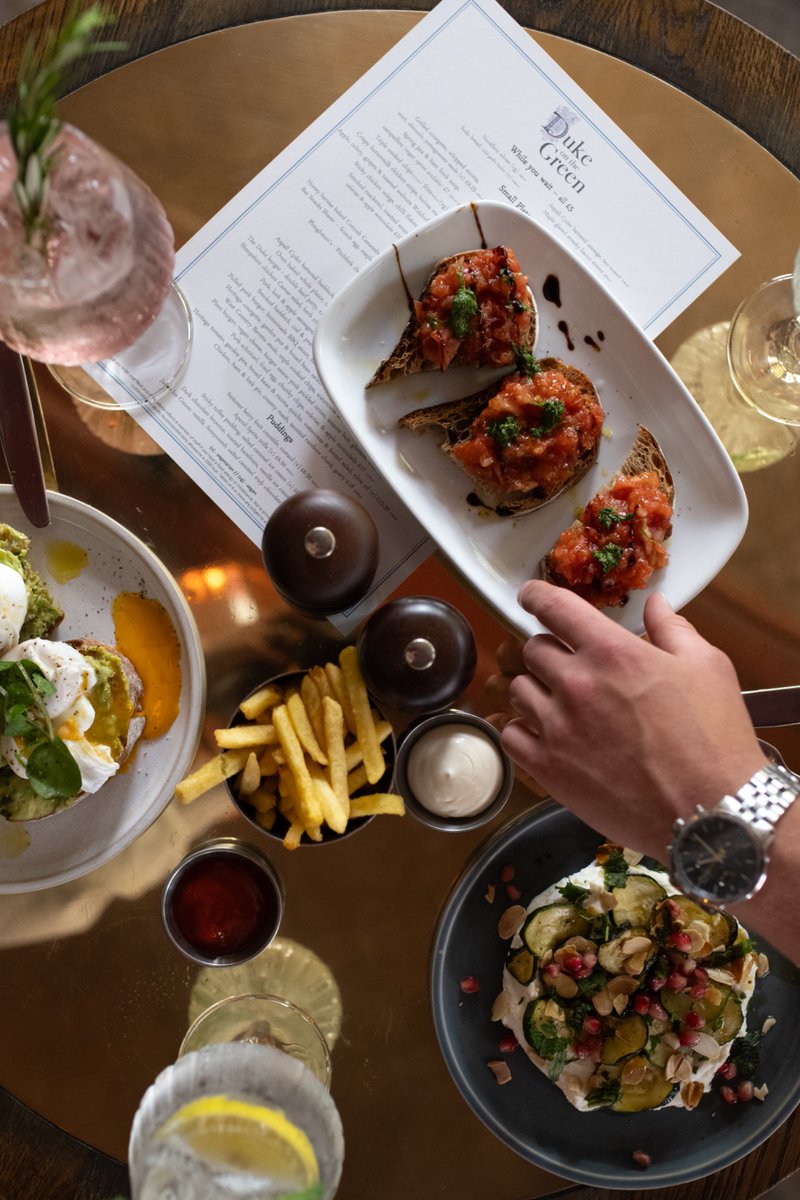 Duke On The Green tweet media