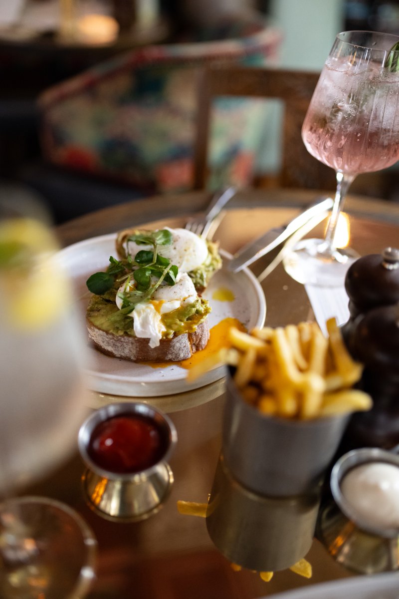 Duke On The Green tweet media