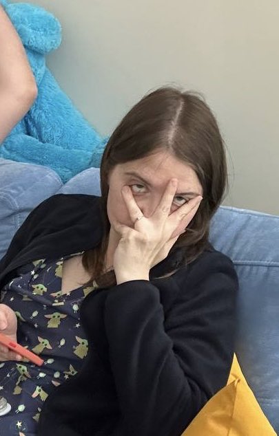 weird_fish17's tweet photo. Весь день отакий https://t.co/8uWT42gRgk