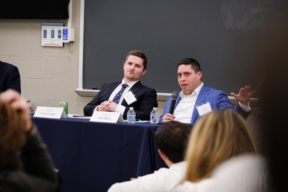 GUConstitution's tweet image. We are now on Day 3 of the 2025 Originalism Summer Seminar. Thank you to our incredible speakers for their riveting presentations and to our students for their sharp, inquisitive questions. Stay tuned for more photos and updates throughout the week.