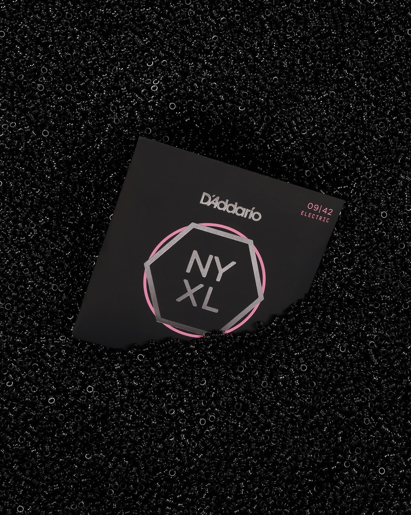 Which NYXL's do you play?

While offering higher break strength, enhanced tuning stability, and accentuated mid-range response, NYXL's are a no-brainer for recording. 

Snag your favorite gauge at the 🔗 here! ddar.io/NYXL0942