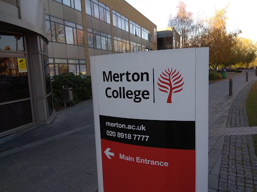 bigohcoaching's tweet image. Working with Merton College Business students on a markeying plan for @bigohcoaching 
#Education
#Engagement 
#Enabling