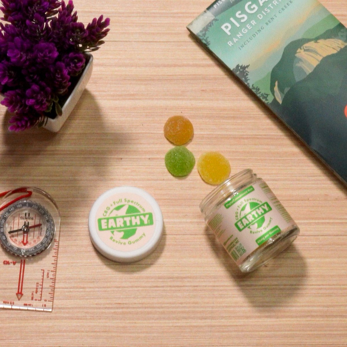 Earthy_Now's tweet photo. 🧭 Ready for your next adventure? Our Full Spectrum Revive Gummies provide the perfect start to any journey, offering an invigorating boost from nature’s finest ingredients. https://t.co/X3LMVoIMFG