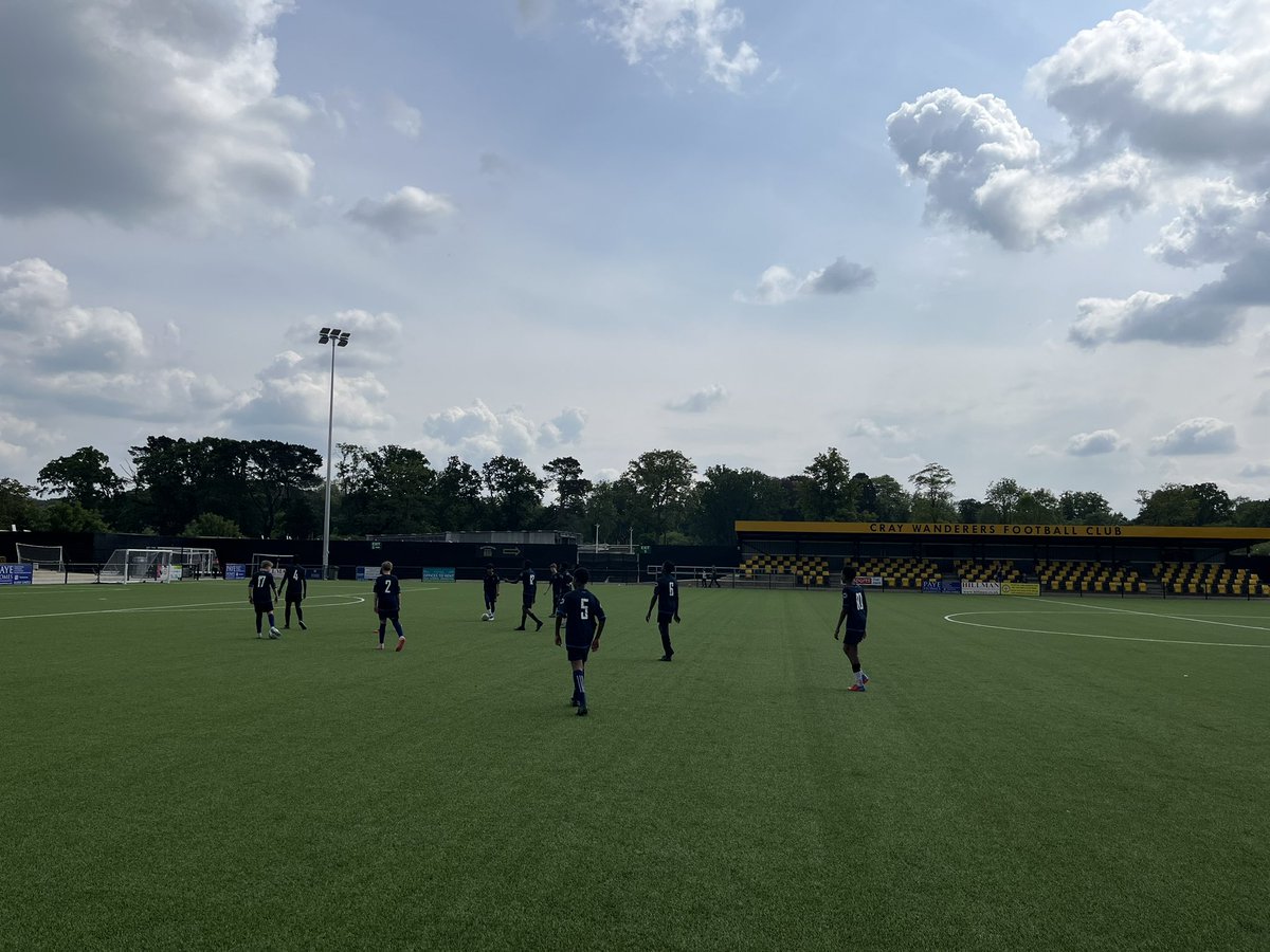 Our year 8B team have arrived for the North Kent semi final v Hurstmere! ⚽️