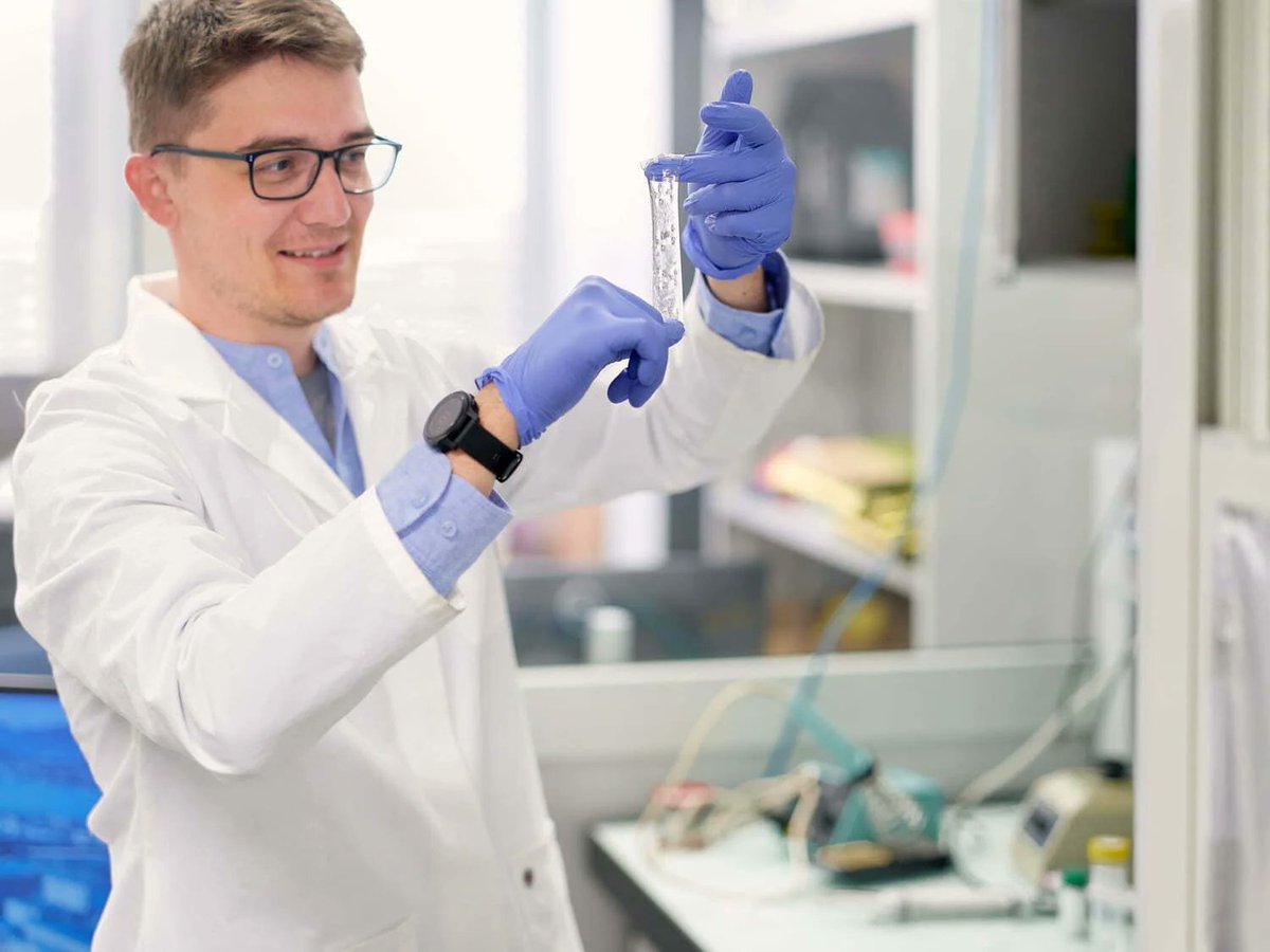 Venture Kick (@venturekick) on Twitter photo ETH Zürich (<a href="/ETH/">ETH Zürich</a>) and Empa spin-off Veltist receives CHF 150’000 to reimagine surgical sealing with smart, image-detectable biomaterials. venturekick.ch/Veltist-secure…
Congratulations to amazing team of Veltist and Alexandre H. C. Anthis for this achievement!
About: AnastoSEAL ETH Zürich (<a href="/ETH/">ETH Zürich</a>) and Empa spin-off Veltist receives CHF 150’000 to reimagine surgical sealing with smart, image-detectable biomaterials. venturekick.ch/Veltist-secure…
Congratulations to amazing team of Veltist and Alexandre H. C. Anthis for this achievement!
About: AnastoSEAL
