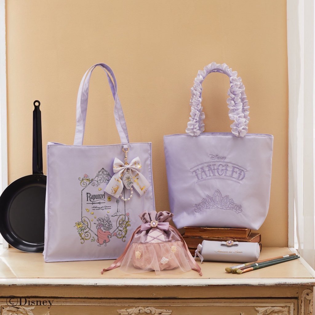 MaisondeFLEUR1's tweet photo. 5/22(木)20:00販売開始✨
＼ Disney Princess Collection ／
「シンデレラ」「アリエル」「ラプンツェル」をイメージした、特別なコレクションが登場♪

◯ストライプクラブ・ZOZOTOWN：
5/22(木)20:00～
◯全国ショップ：5/23(金)～

詳細はこちら▽
https://t.co/2CrQWhYE8u https://t.co/yDrVwBtbnf