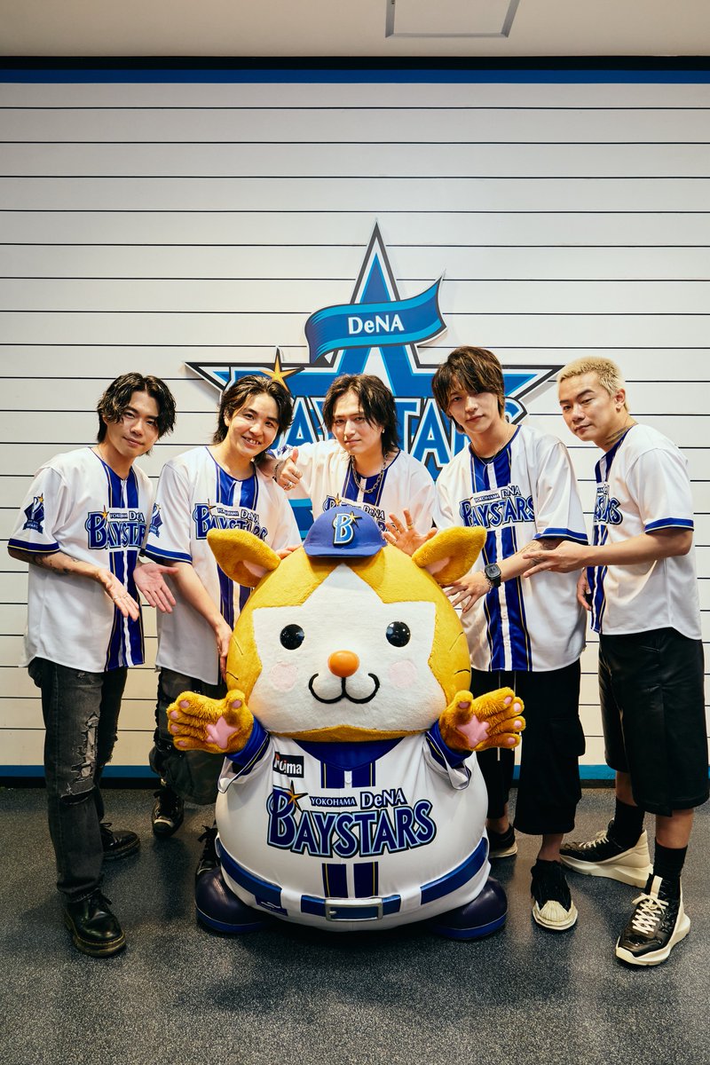 Novelbright_jp's tweet photo. 2025.05.21 at 横浜スタジアム
「BLUE☆LIGHT SERIES 2025 Supported by nojima」

横浜DeNAベイスターズvs中日ドラゴンズ戦
にてゲスト出演いたしました！
素敵な時間をありがとうございました！！
ライブ写真は後日投稿します。
#baystars https://t.co/25Af8WQHOH