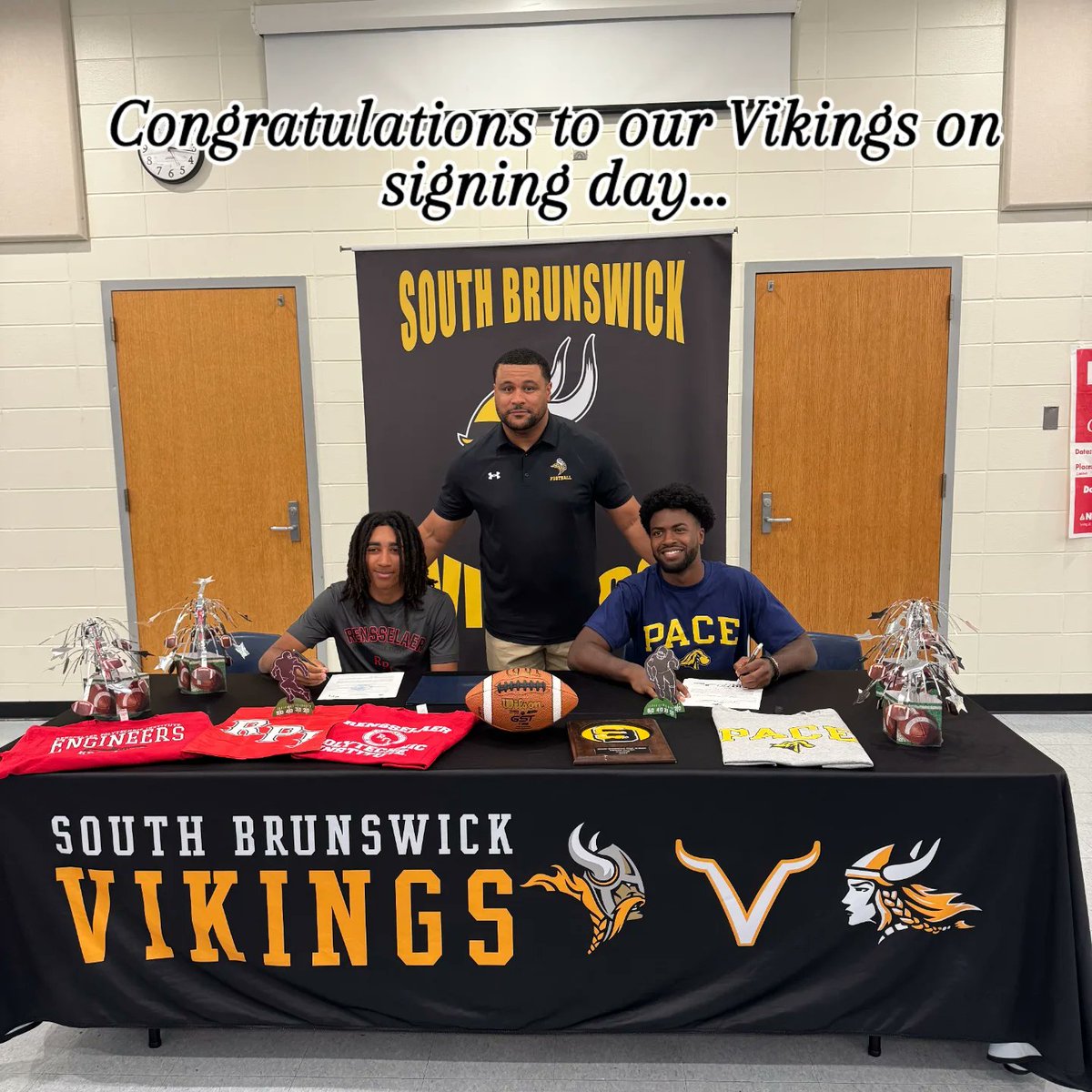 Congratulations to Julian Williams (committed to RPI) and Chisom Asonye (committed to Pace) for continuing their football journey. Good luck this fall and Go Vikings!!!