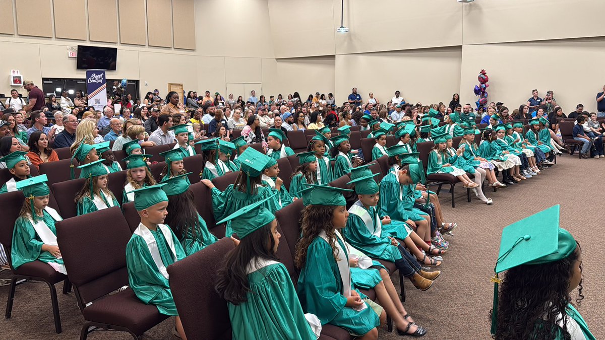 Roberto Cedillo tweet media