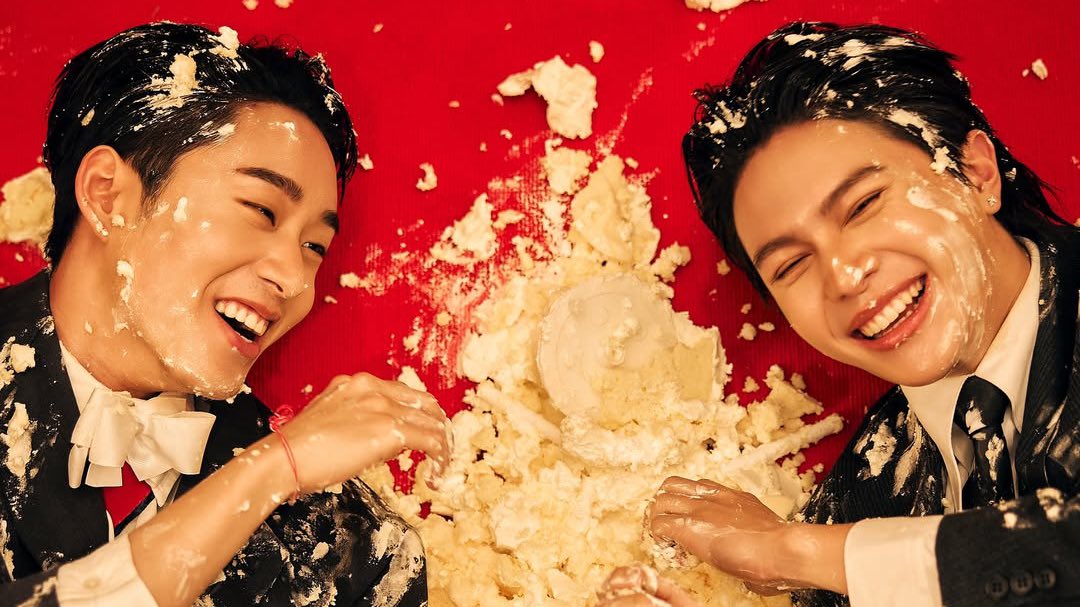 willysest's tweet photo. YALL IT’S ACTUALLY A BIRTHDAY PHOTOSHOOT WITH BF OMG 😭 https://t.co/KzWJrKhntj