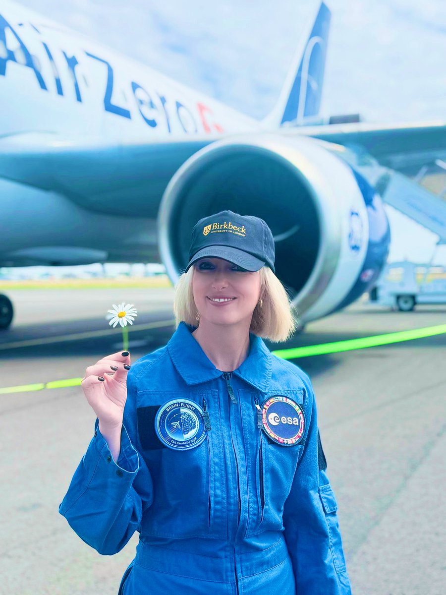Just came back from another round of parabolic flight experiment. And I feel ‘super connected to love’ (cit.) 🤣

<a href="/AirZeroG/">Air ZeroG ✈️</a> <a href="/esa/">European Space Agency</a> 

<a href="/BirkbeckUoL/">Birkbeck, University of London</a> <a href="/bbkpsychology/">Birkbeck School of Psychological Sciences</a>
