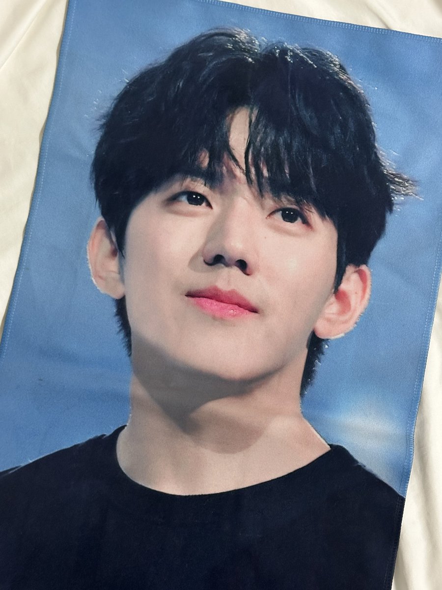 포에버영 콘서트 끝나고 다들 일상으로 돌아가서 잘 지내고 계신가용 !
콘서트는 끝났지만 앞으로도 계속될 데이식스 콘서트를 기다리며 .. ♪ 
소소하지만 #RT 추첨 한분께 Fore.ver 도운이 슬로건 선물 드리고 싶어요 😁💗