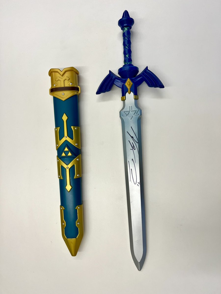 Random piece of <a href="/fullsizerunshow/">Full Size Run</a> memorabilia we found while cleaning out the office. Sword use in a cold open skit signed by <a href="/LupeFiasco/">“SAMURAI DX” August 22nd</a>.
