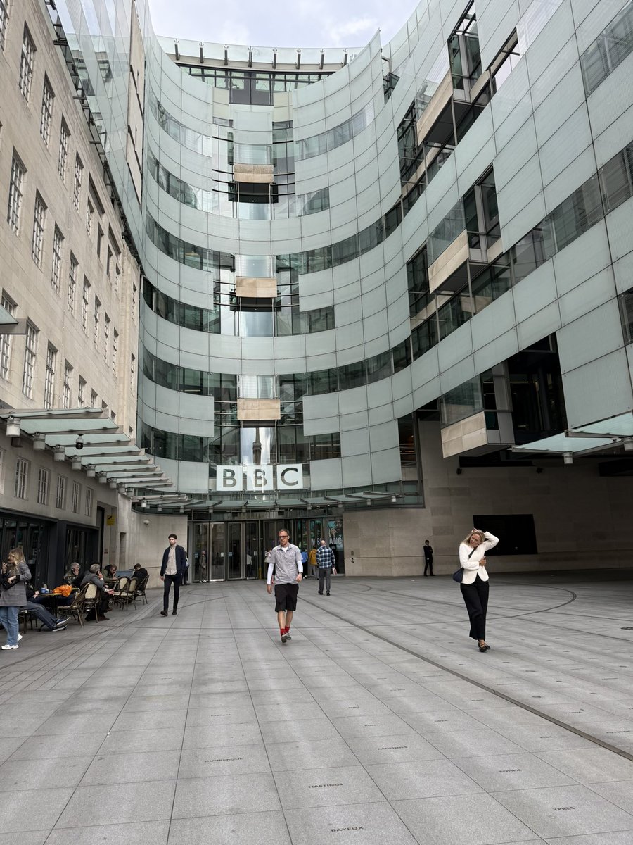 So Birmingham yesterday &amp; London today, it’s certainly all go this week! But looking forward to a long bank holiday weekend of rest! #TravellingPA