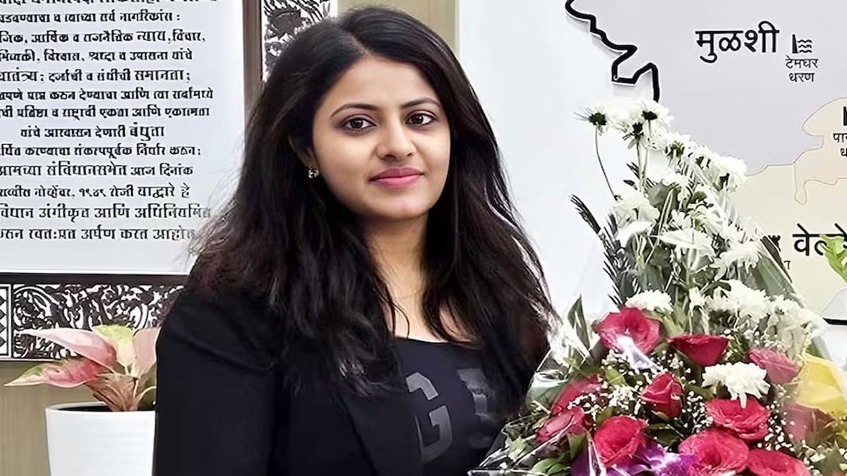 ‘वह ड्रग माफिया या आतंकवादी नहीं’

फर्जीवाड़ा करने वाली पूर्व IAS पूजा खेडकर को सुप्रीम कोर्ट ने दी अग्रिम जमानत

कहा- उन्होंने कौन सा गंभीर अपराध किया 

hindi.opindia.com/news-updates/s…