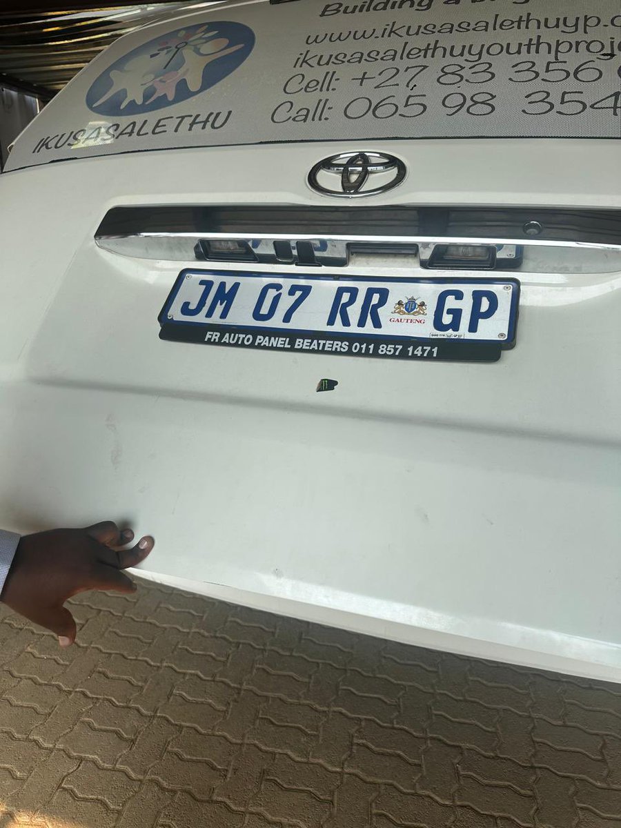 T S O N G A K I N G 🤴🏾 (@mbazimathomason) on Twitter photo Help us find a Toyota Quantum minibus, registration number JM07RR GP, was hijacked at gunpoint around 11:40 am on the Mariasburg off-ramp. The vehicle, used to transport beneficiaries, was taken by suspects wearing Amapanyaza <a href="/Lesufi/">Panyaza Lesufi</a> uniforms and driving a branded BMW. Help us find a Toyota Quantum minibus, registration number JM07RR GP, was hijacked at gunpoint around 11:40 am on the Mariasburg off-ramp. The vehicle, used to transport beneficiaries, was taken by suspects wearing Amapanyaza <a href="/Lesufi/">Panyaza Lesufi</a> uniforms and driving a branded BMW.