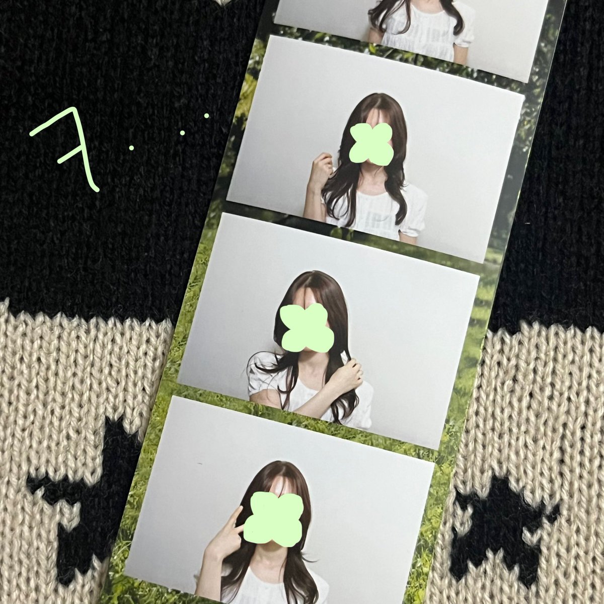 오늘 머리하고 마음에 들어서 
혼자 네컷사진 찍었어요 (  ˊ࿁ˋ ) ᐝ  ㅋ 
모노맨션