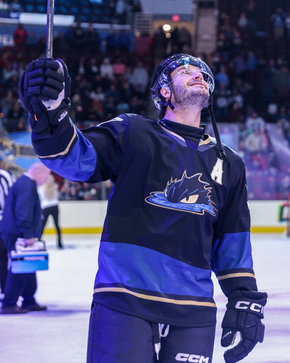 monstershockey's tweet photo. Owen Sillinger’s 2024-25 season was all about grit & leadership. playing his fourth year in Cleveland, making his @NHL debut with @BlueJacketsNHL to become the third Sillinger to suit up for the franchise. and tallying 29 points in 44 games, leading by example as an alternate captain for the Monsters 😤