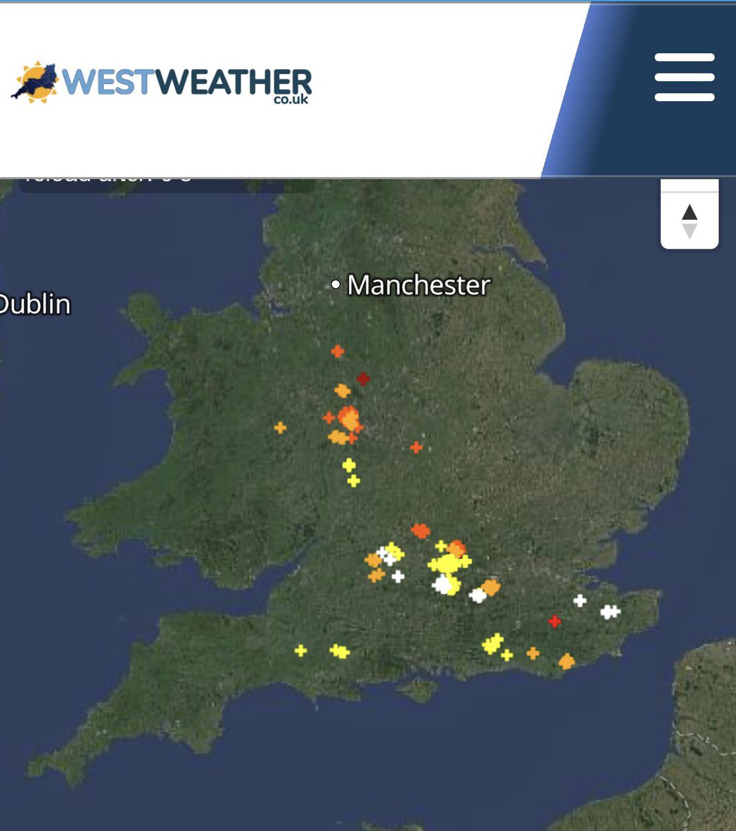 We’re seeing a few localised incidences of lightning activity bubbling up along the M4 corridor, as far as Swindon at the moment.

westweather.co.uk/lightning-stri… to track live