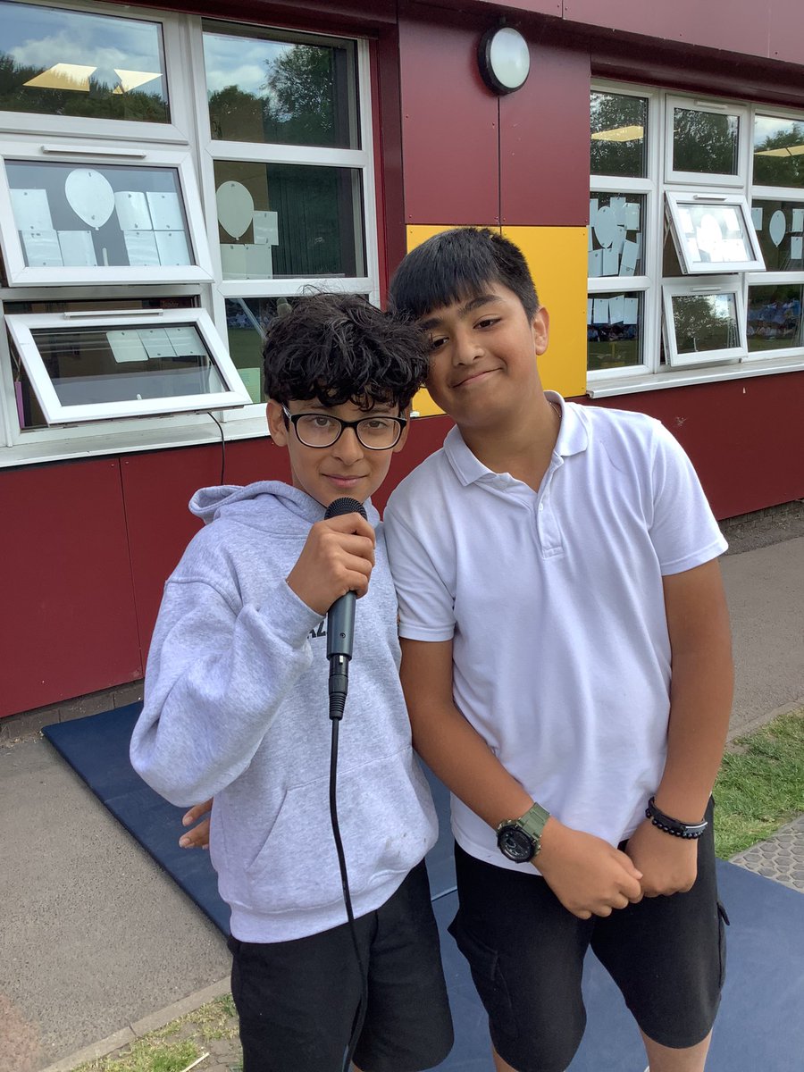 Thank you to our fantastic commentators 😂⚽️
