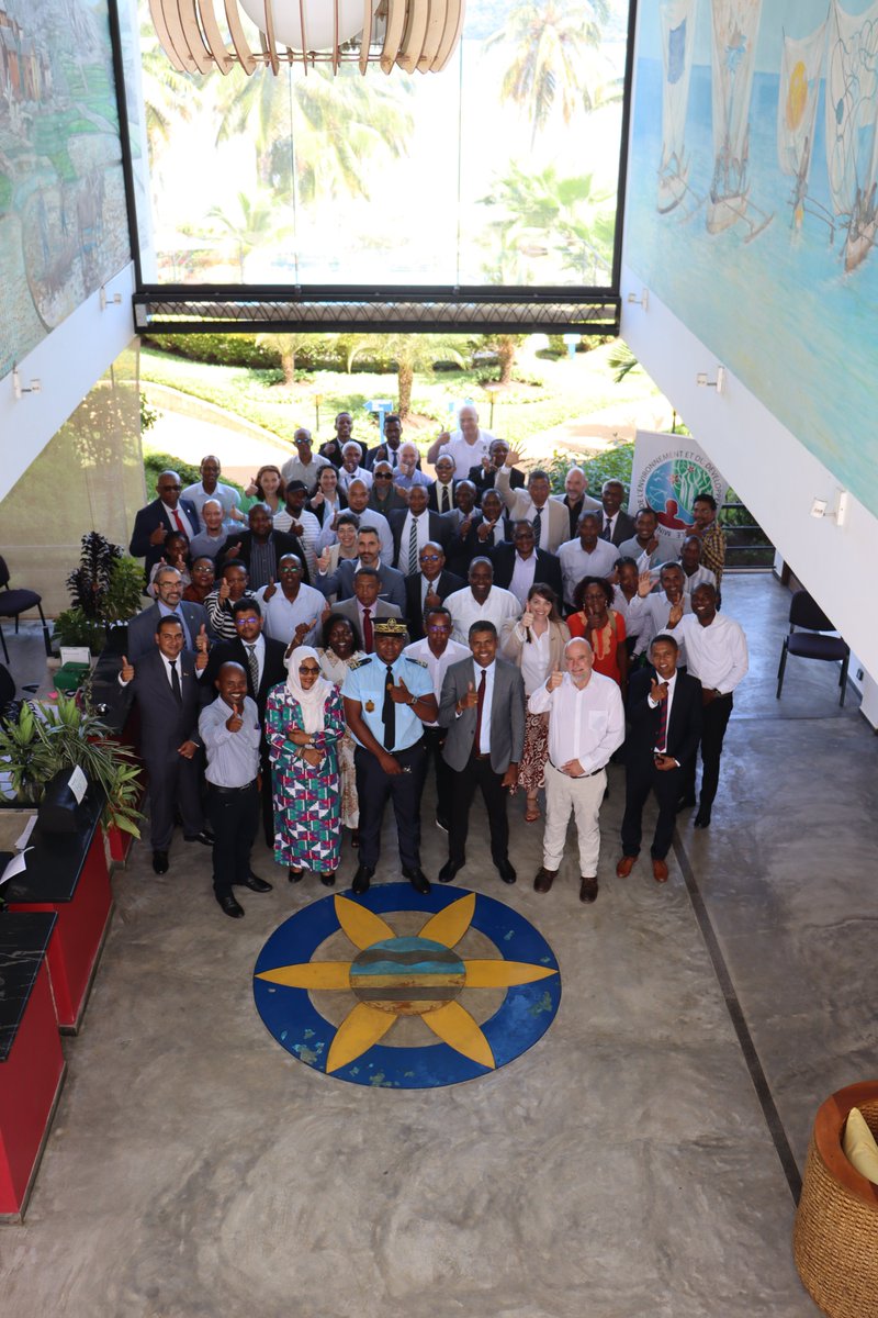 JNCC_UK's tweet photo. The #OceanCountryPartnershipProgramme are proud to support @NairobiConv, member countries & stakeholders with steps towards the adoption at #COP12 of the vital Regional Contingency Plan for Preparedness & Response to Major Marine Pollution Incidents in the #WesternIndianOcean ๐งต https://t.co/R9iJswUUmI