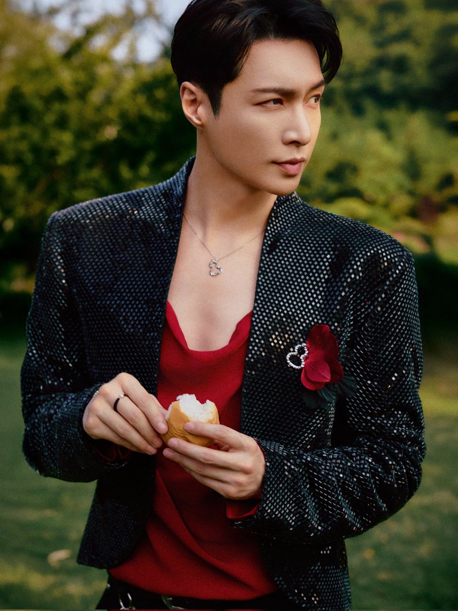 LayXChannel1007 (@layxchannel1007) on Twitter photo 250520 <a href="/lay_studio/">Lay Zhang Studio</a> Weibo update
The shape of love is your shape
<a href="/layzhang/">Lay Zhang</a> #张艺兴 #zhangyixing #lay #layzhang 250520 <a href="/lay_studio/">Lay Zhang Studio</a> Weibo update
The shape of love is your shape
<a href="/layzhang/">Lay Zhang</a> #张艺兴 #zhangyixing #lay #layzhang