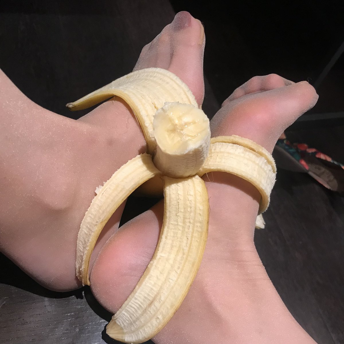 想吃😋又大又长
香蕉🍌

投稿✉️
<a href="/Xiaoxiaofoer/">小小佛(原创验证私信）</a> 
@Toukayuan
<a href="/MitsumeDoji/">三木童子</a>