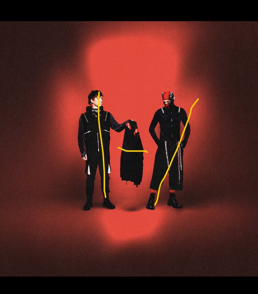 ethswanRBLX's tweet photo. @twentyonepilots It all makes sense now… https://t.co/2nCdHJny8u