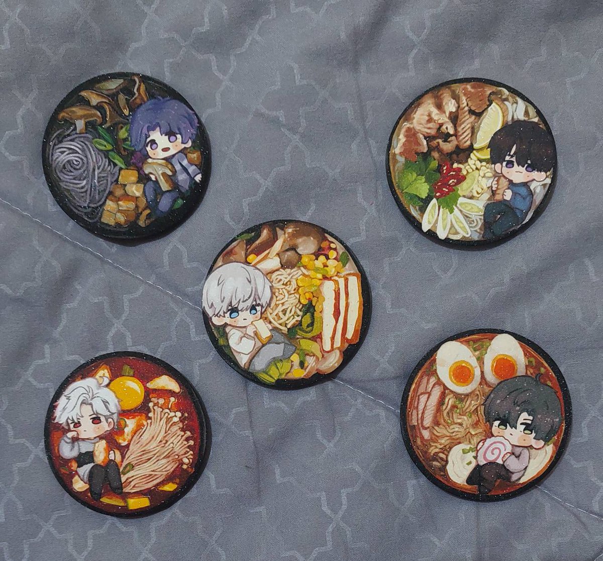 risekaiii's tweet photo. Real pic nyaaa!!, sticker kucing 6 x 6 cm yahh guys, oh dan ada revisi harga untuk yang orange cat jadi 3K ya! soalnya pas sampe kuyus dan memanjang WKWKWK https://t.co/2UoB8C2X7A